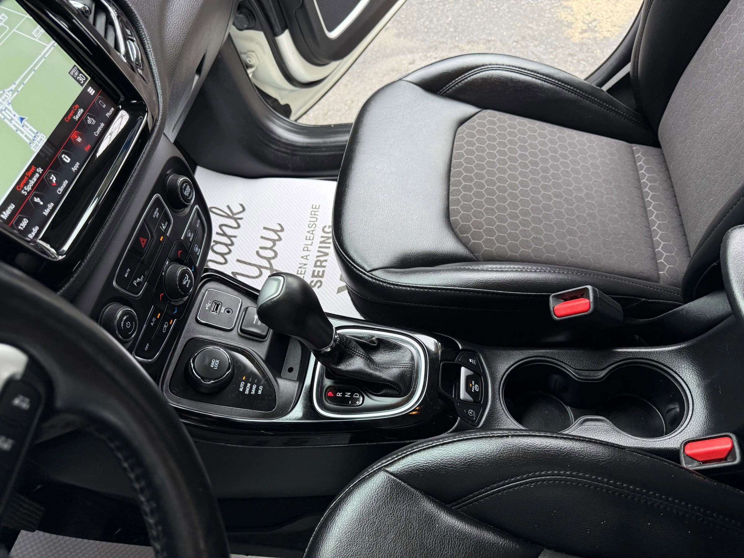 Used 2019 Jeep Compass Latitude image 11