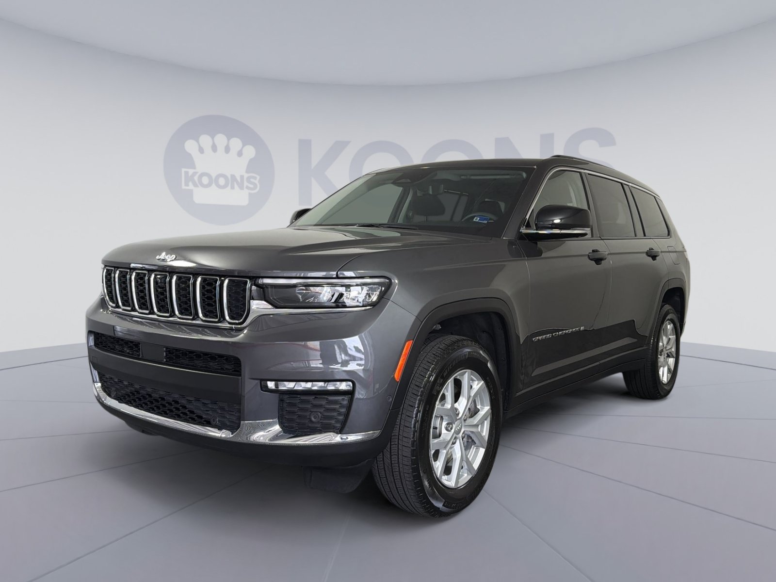 Used 2023 Jeep Grand Cherokee L Limited w/ Luxury Tech Group II AWD/4WD image 1