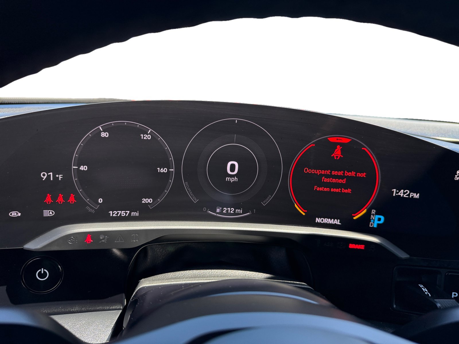 Used 2022 Porsche Taycan RWD image 11