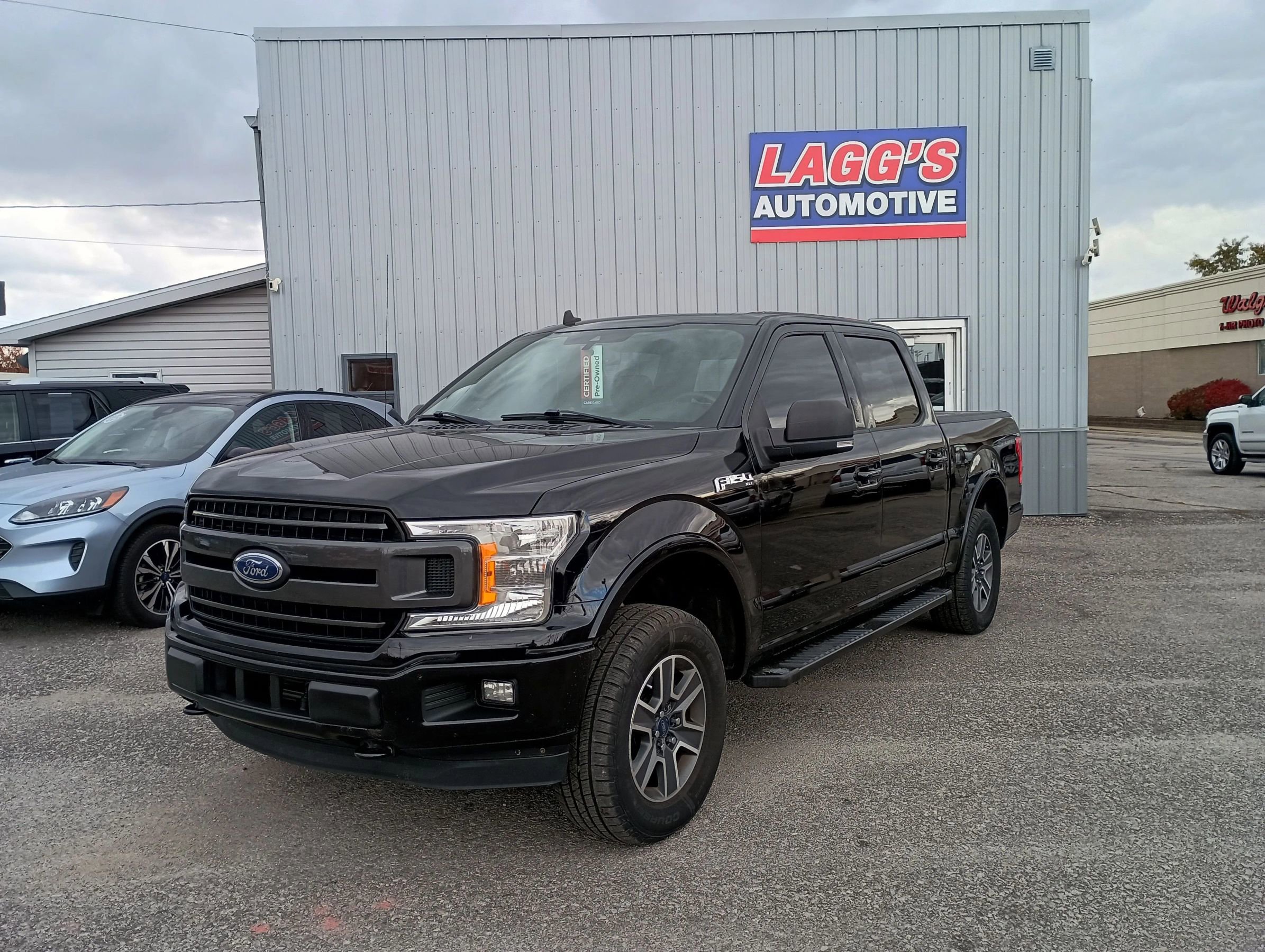 Used 2019 Ford F150 XLT w/ Equipment Group 302A Luxury AWD/4WD image 2