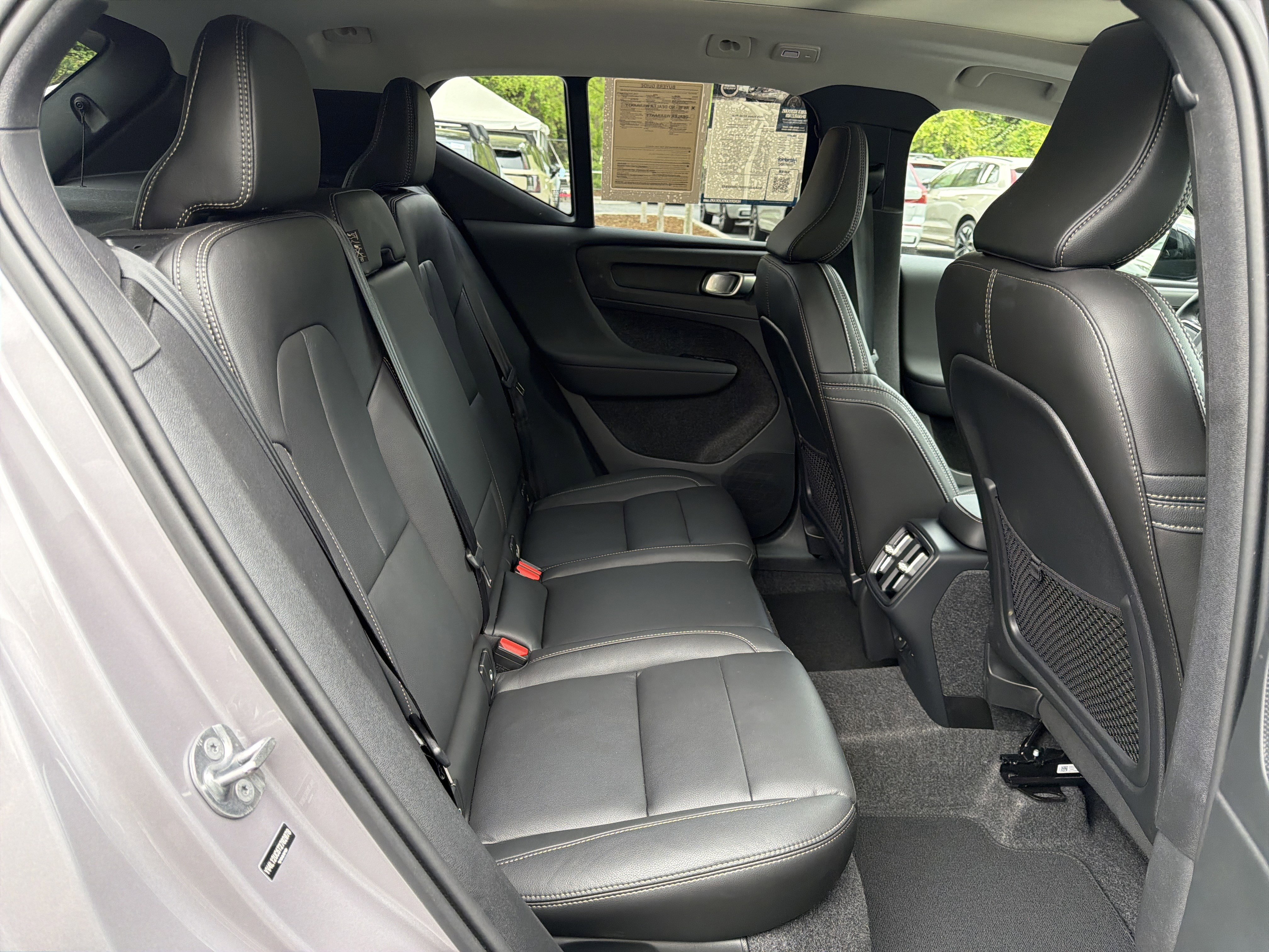 Used 2026 Volvo XC40 B5 Plus w/ Protection Package Premier image 33