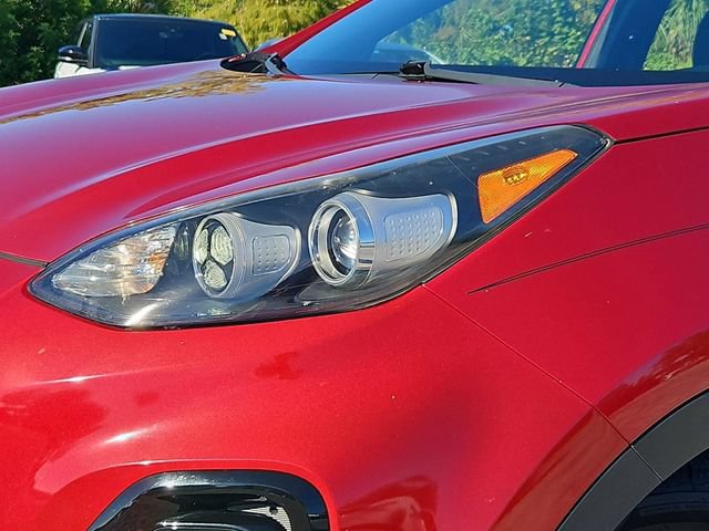 Used 2022 Kia Sportage Nightfall Edition FWD image 10