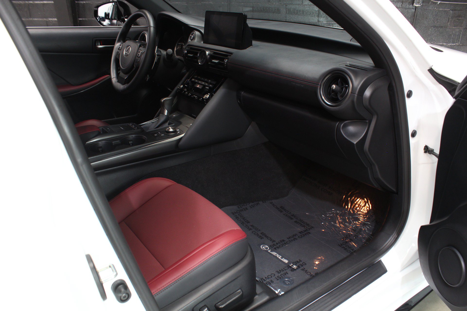 Used 2024 Lexus IS 350 F Sport RWD image 45