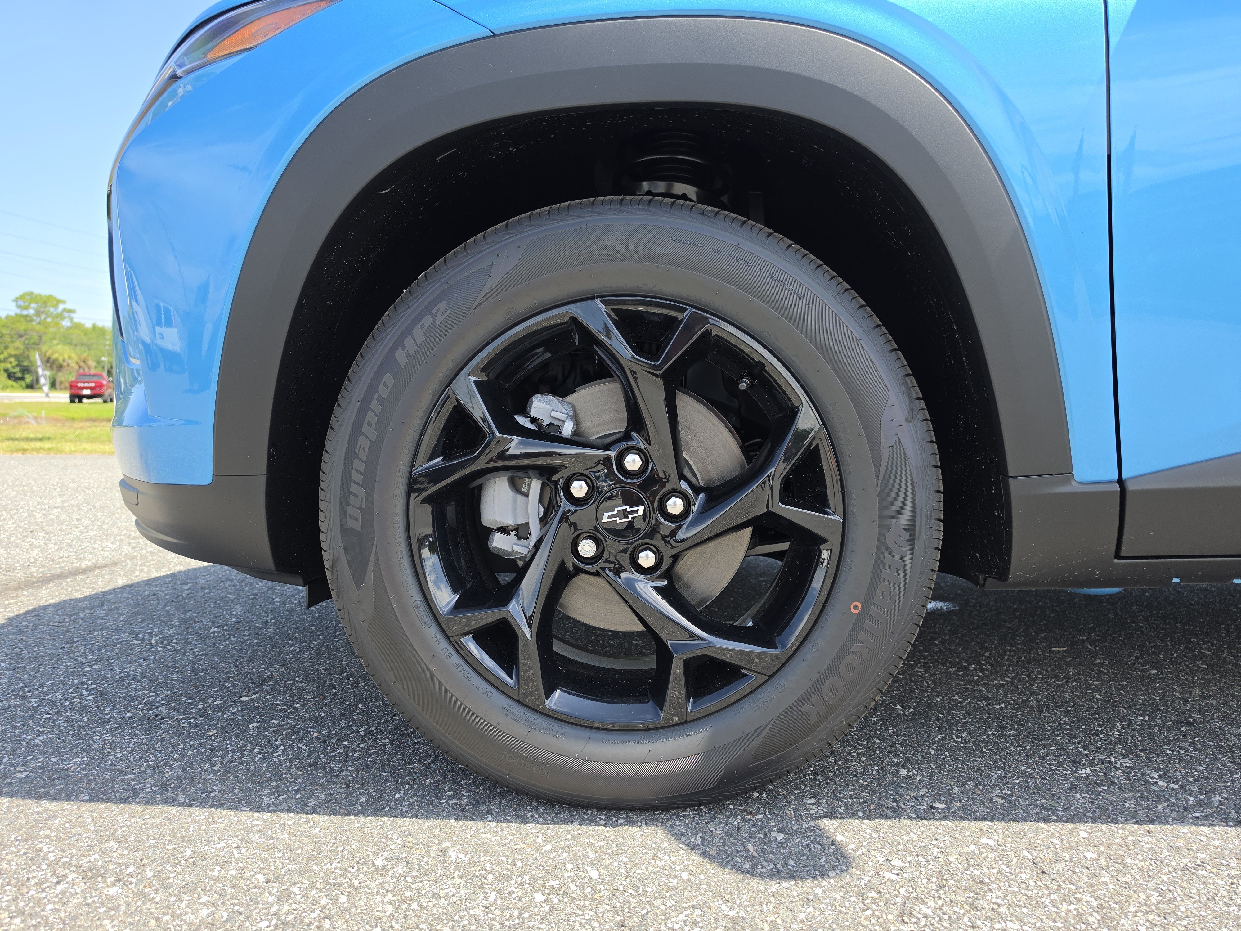 New 2026 Chevrolet Trax LT w/ Sunroof Package FWD image 38