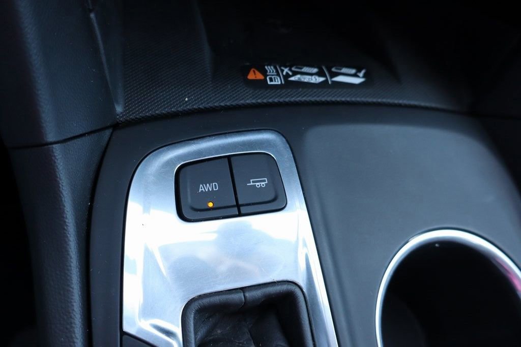 Used 2020 Chevrolet Equinox Premier w/ Premier Redline Edition image 9