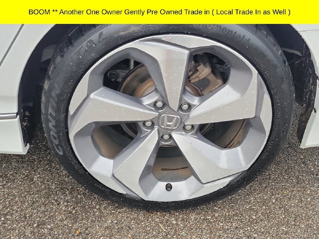 Used 2020 Honda Accord Touring image 8