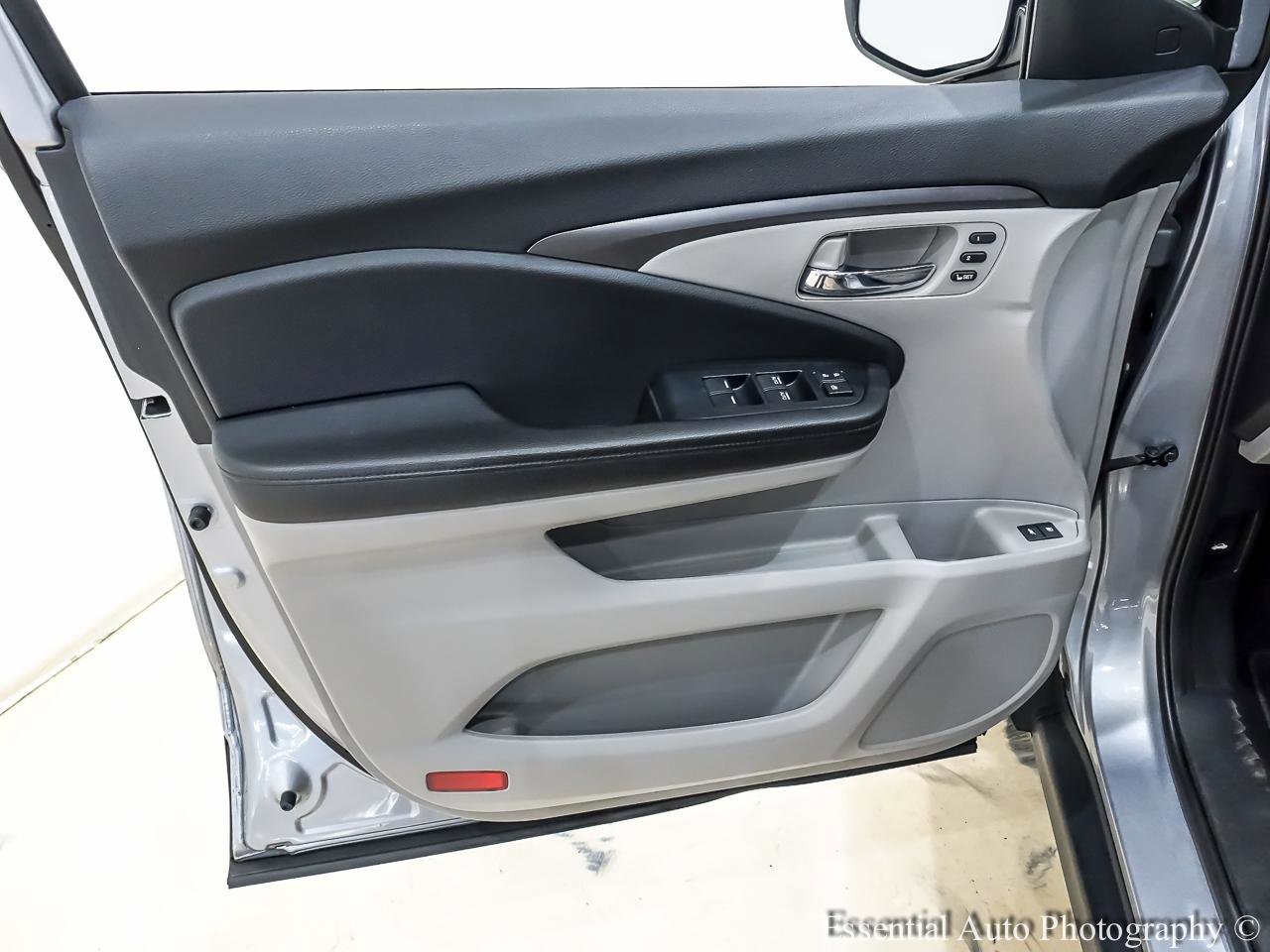Used 2022 Honda Pilot Special Edition image 26