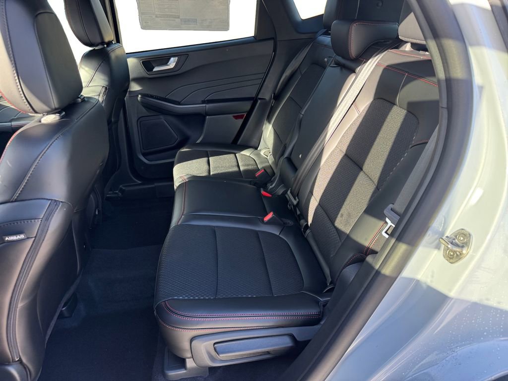 New 2026 Ford Escape ST-Line w/ Tech Pack #1 FWD image 16