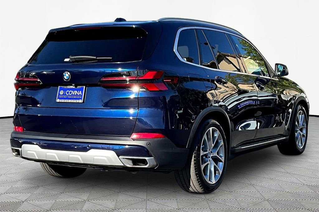 Used 2024 BMW X5 xDrive50e w/ Premium Package image 6
