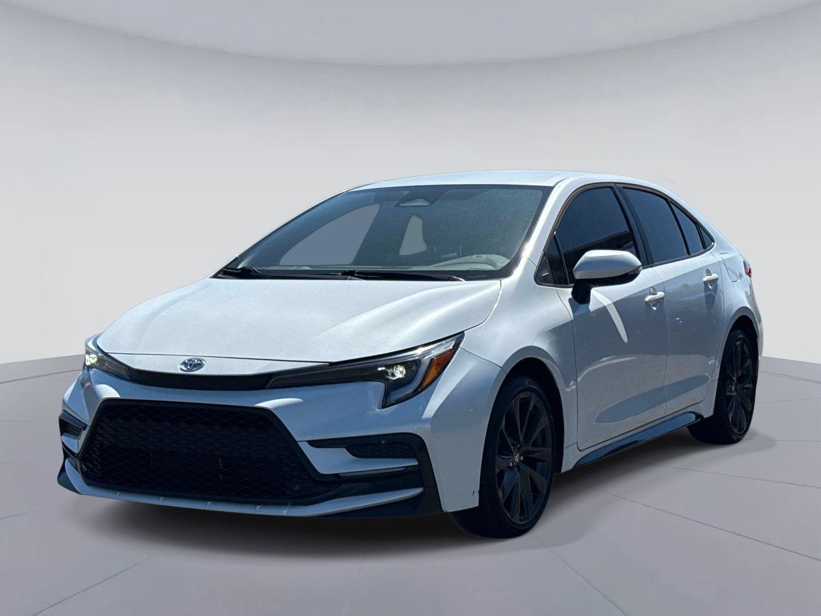 Used 2023 Toyota Corolla SE image 7