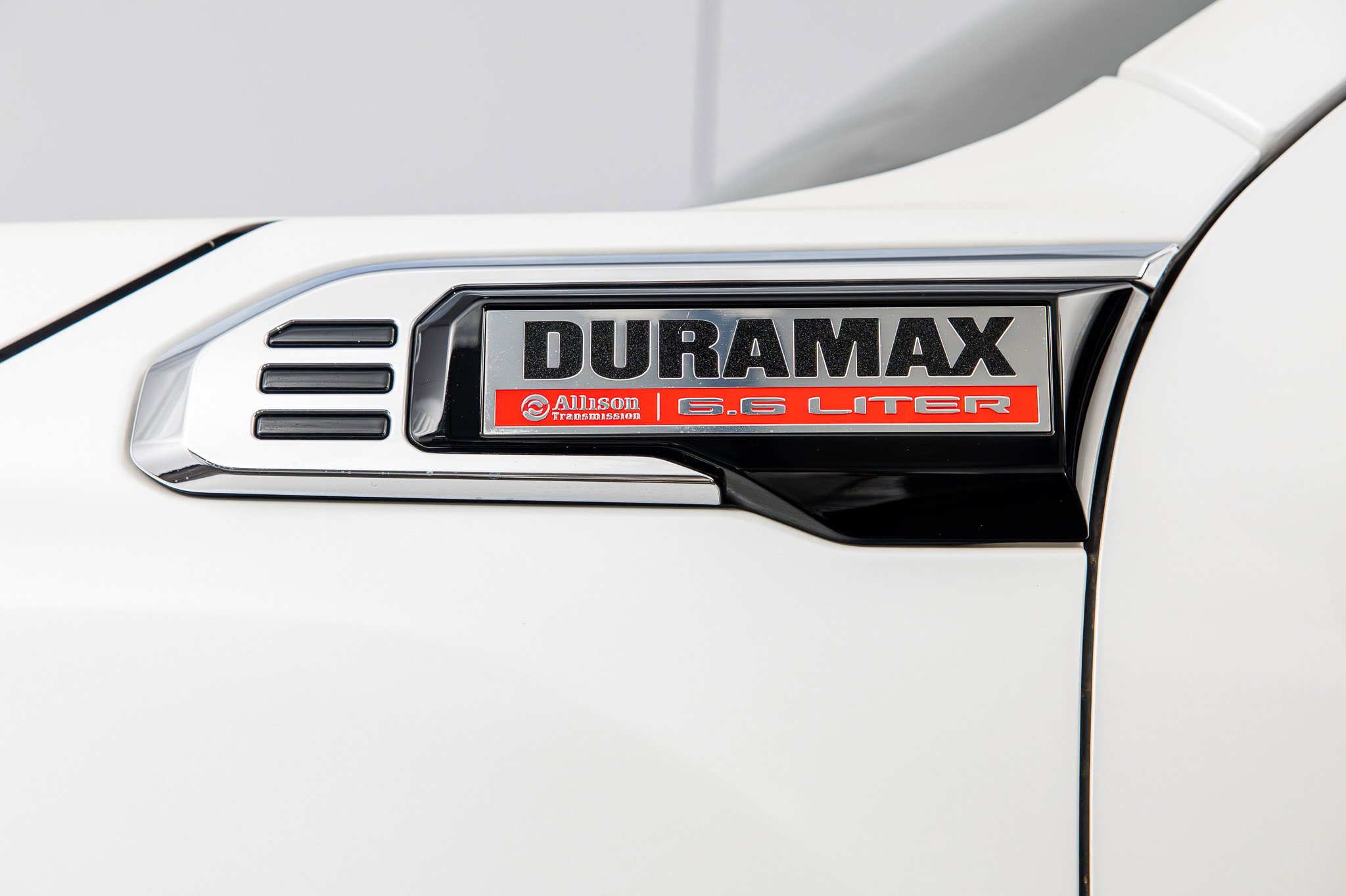Used 2024 GMC Sierra 2500 Denali w/ Denali Reserve Package AWD/4WD image 11