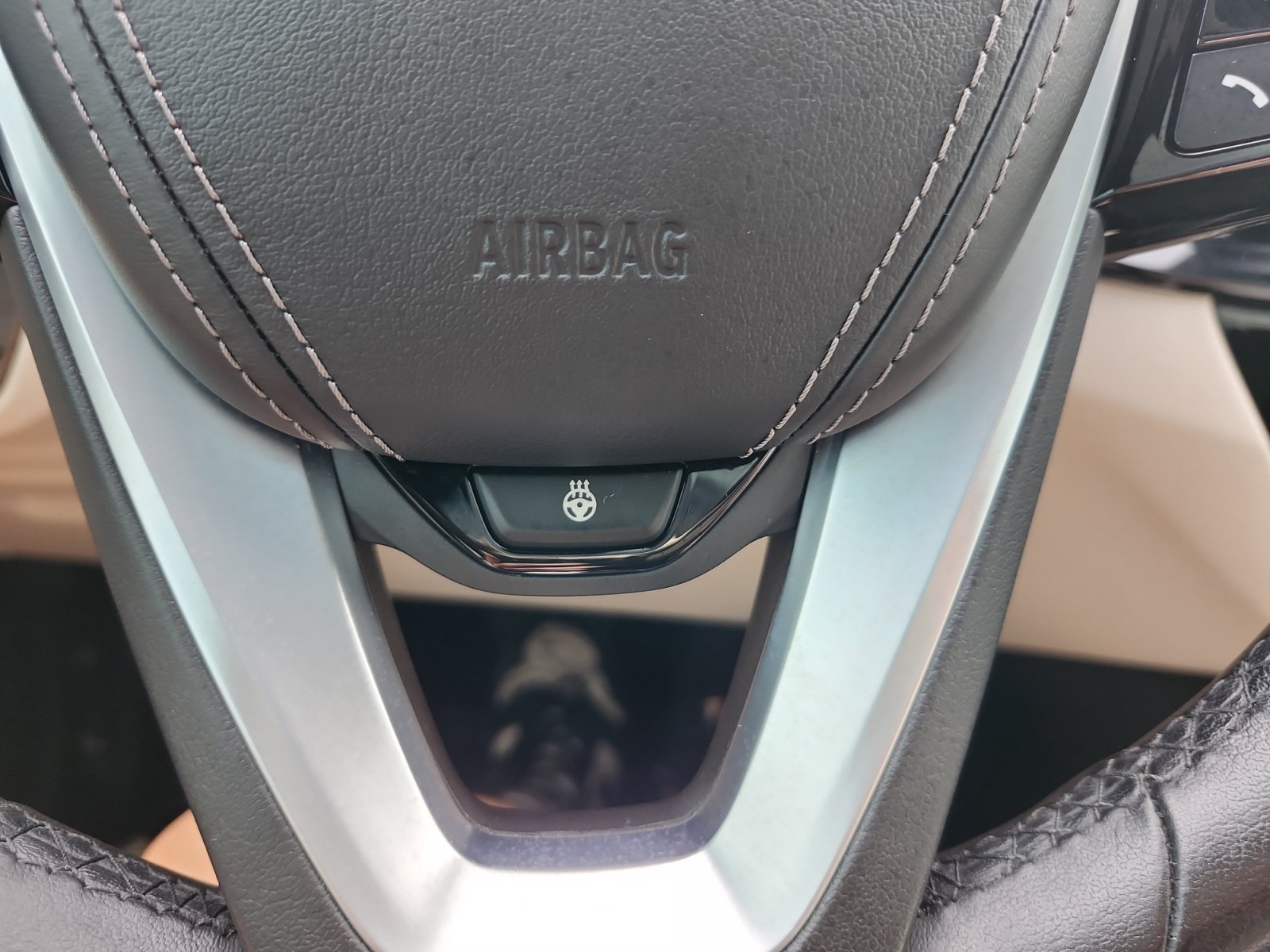 Used 2021 BMW 530i xDrive w/ Premium Package AWD/4WD image 29