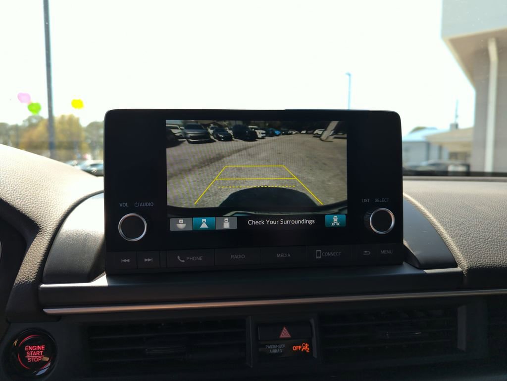 Used 2023 Honda Pilot Sport image 26