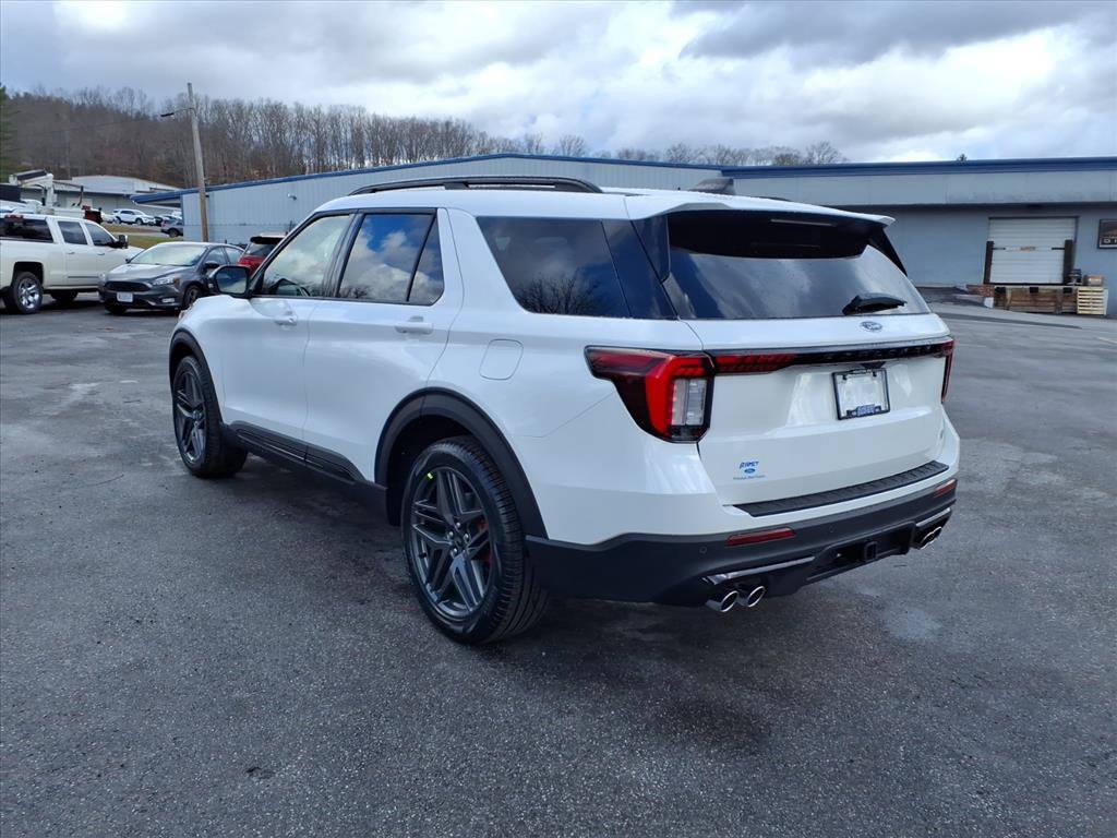 New 2026 Ford Explorer ST w/ Sun And Sound Package image 3