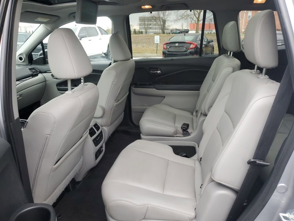 Used 2022 Honda Pilot Elite image 25