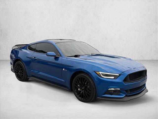 Used 2017 Ford Mustang GT Premium w/ GT Performance Package RWD image 3