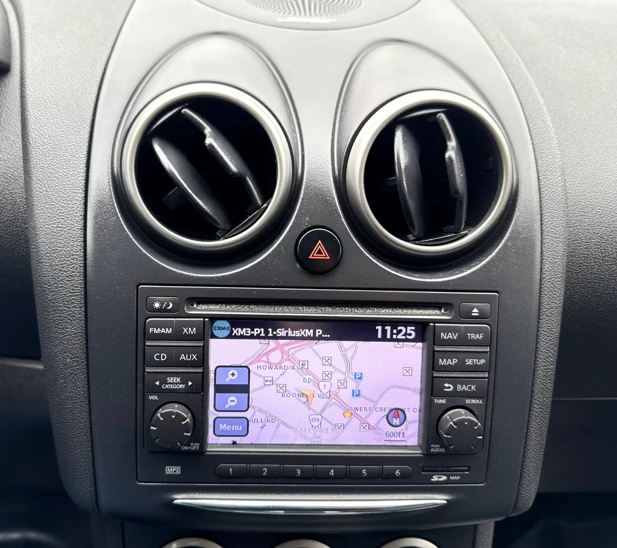 Used 2012 Nissan Rogue SL AWD/4WD image 19