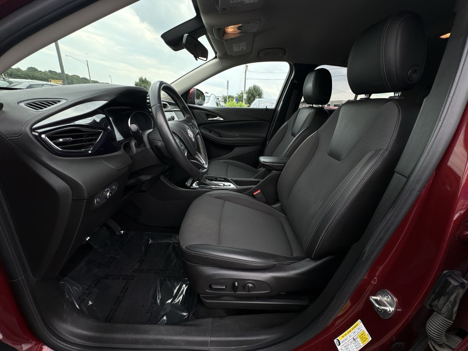 Used 2023 Buick Encore GX Preferred w/ Cold Weather Comfort Package FWD image 13