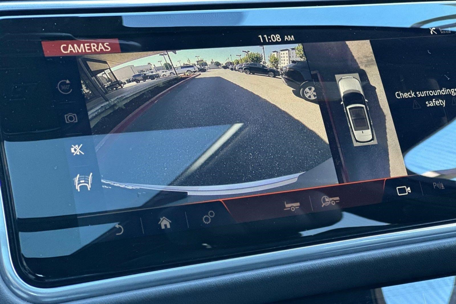Used 2019 Land Rover Range Rover Supercharged AWD/4WD image 19
