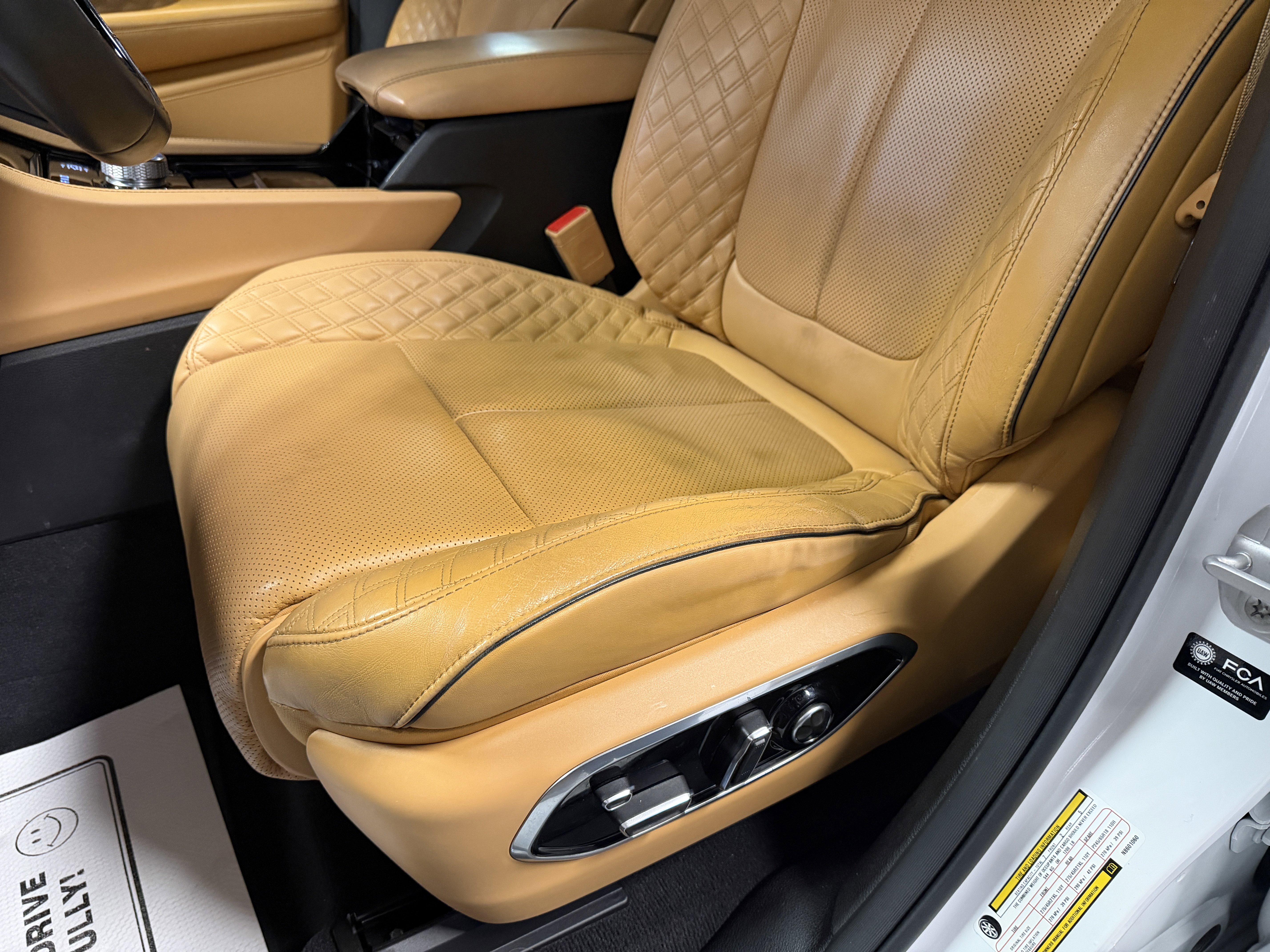 Used 2022 Jeep Grand Cherokee L Summit image 26