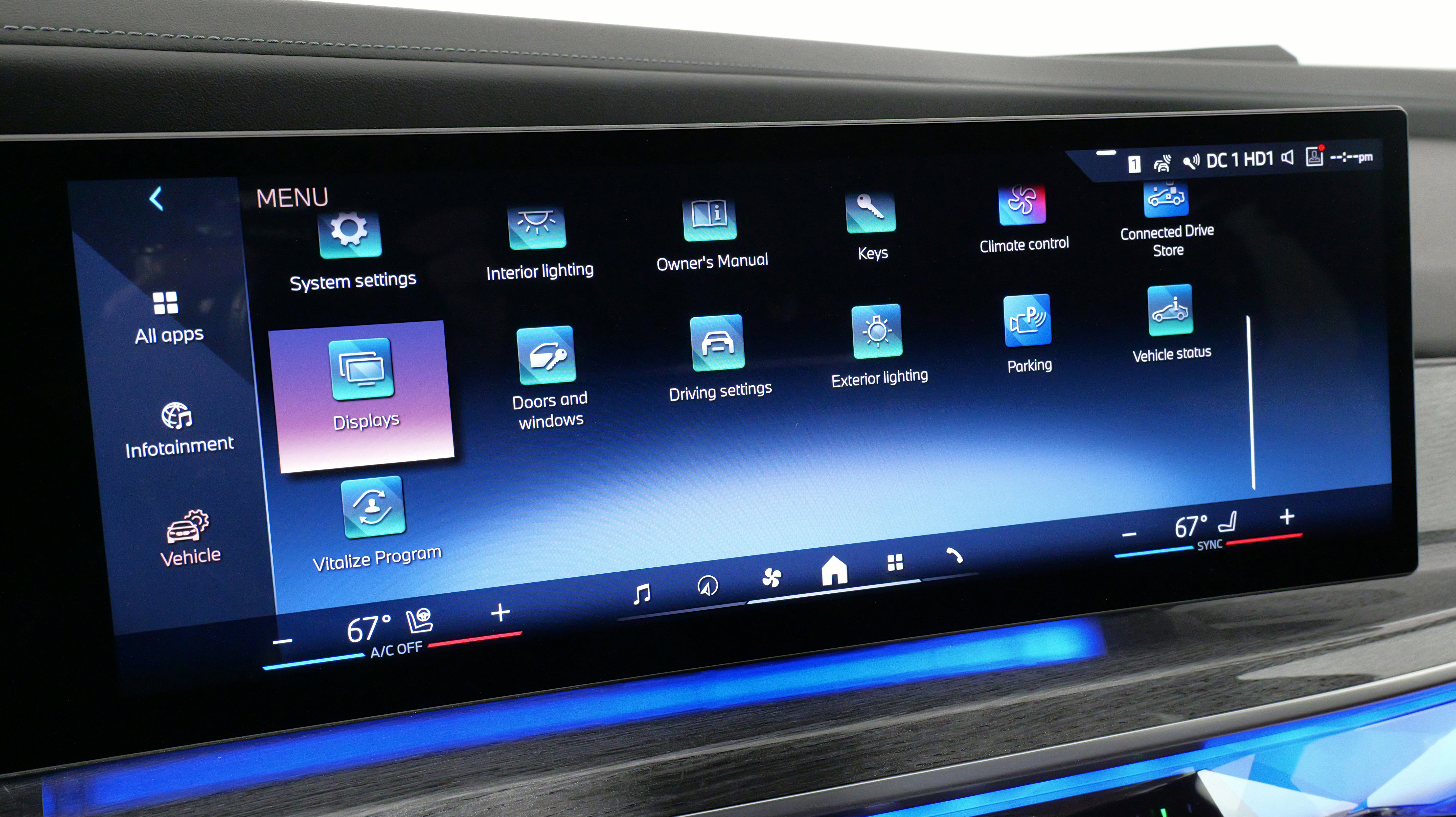 Used 2023 BMW 760i xDrive image 52