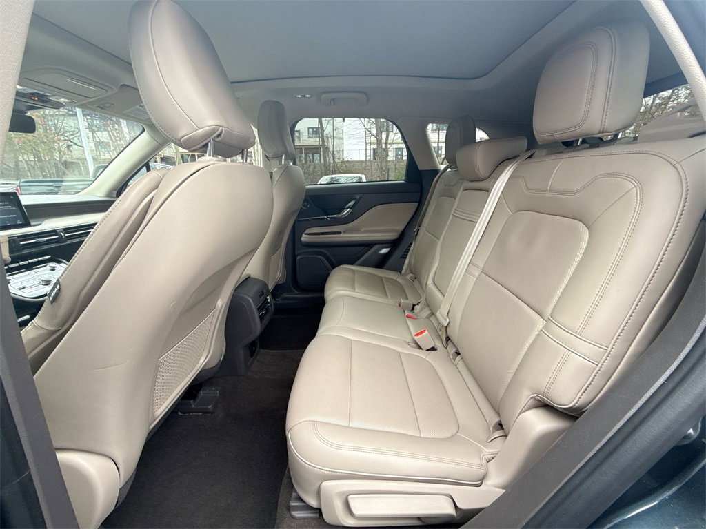 Used 2021 Lincoln Corsair Reserve w/ Equipment Group 201A image 25