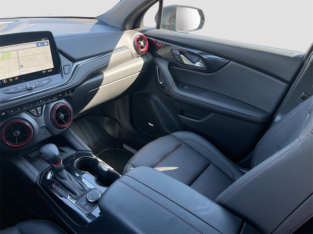 Used 2023 Chevrolet Blazer RS w/ Enhanced Convenience Package image 24