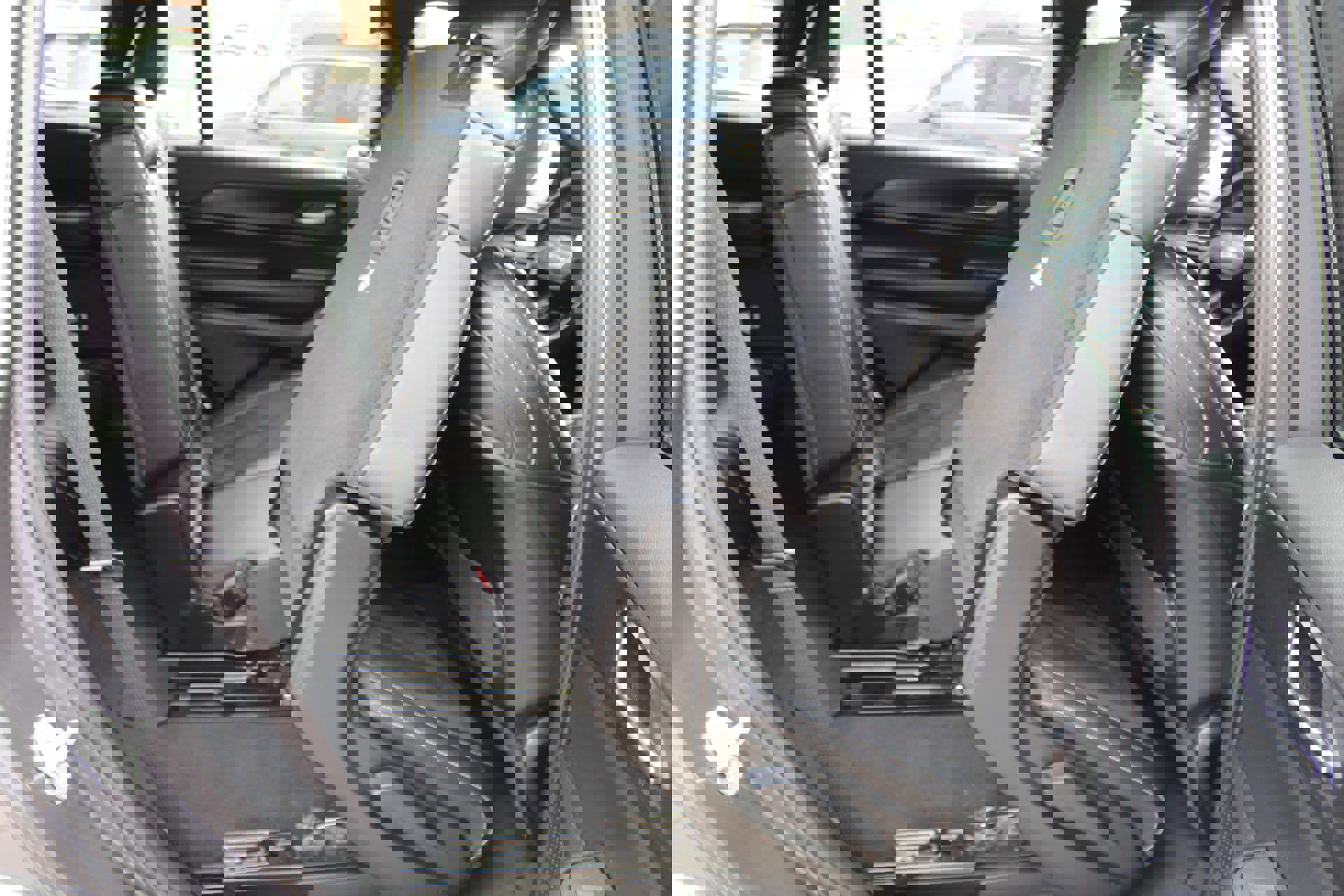 Used 2024 Jeep Grand Cherokee L Laredo image 20