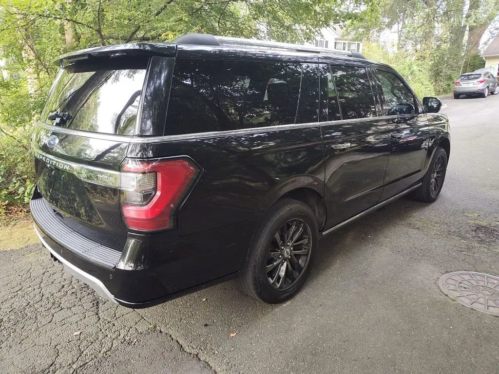 Used 2019 Ford Expedition Max Limited image 2
