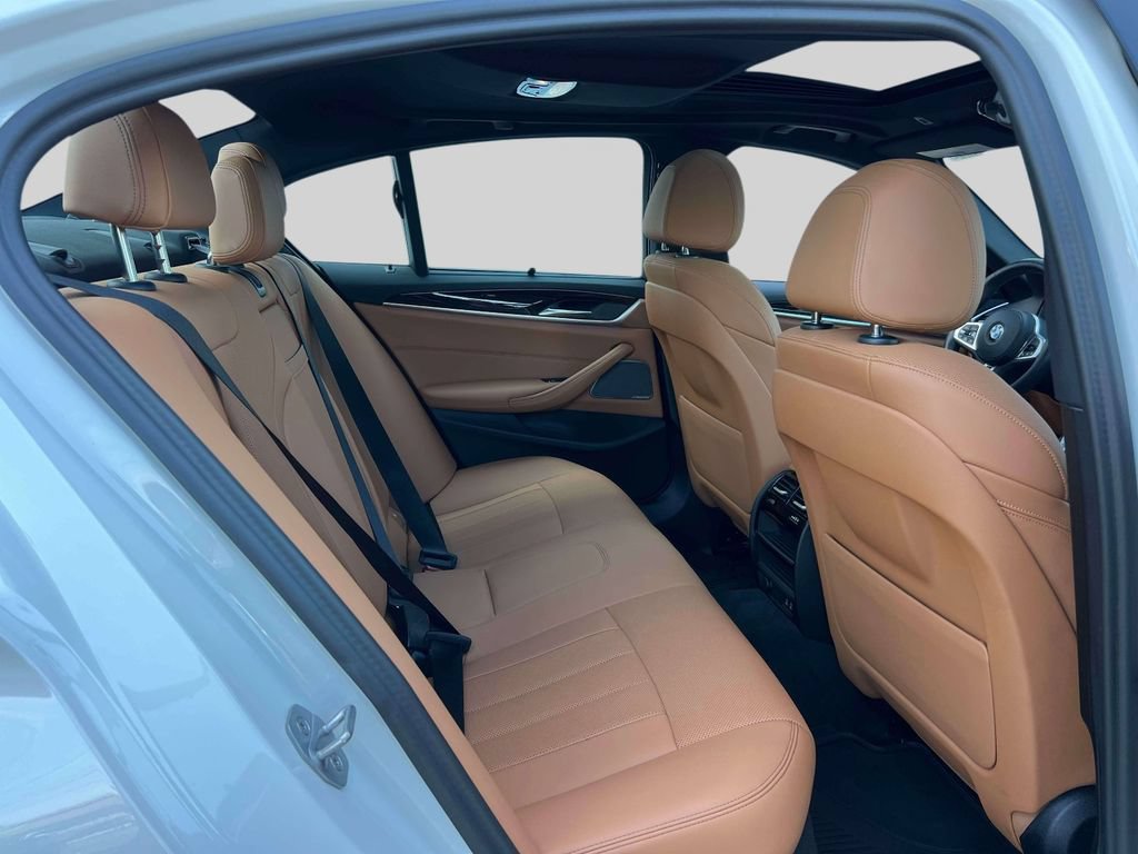 Certified 2023 BMW 540i xDrive w/ Executive Package AWD/4WD image 11