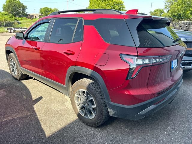Certified 2025 Chevrolet Equinox ACTIV w/ Convenience Package III AWD/4WD image 3