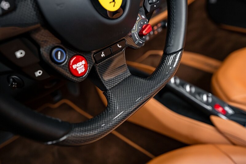 Used 2021 Ferrari F8 Tributo RWD image 28