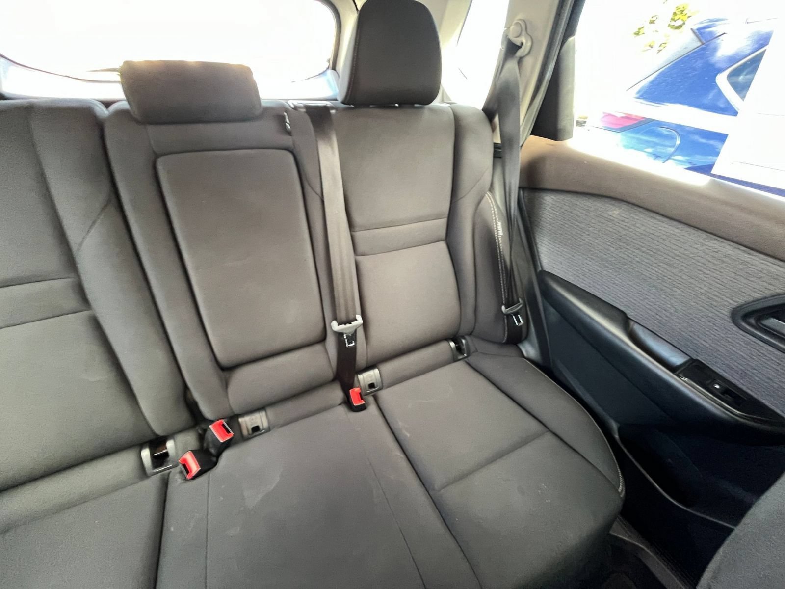 Used 2023 Nissan Rogue S FWD image 36