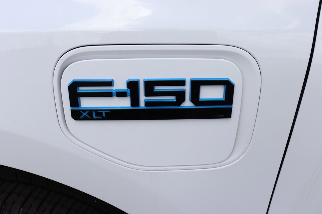 Used 2025 Ford F150 Lightning XLT image 9