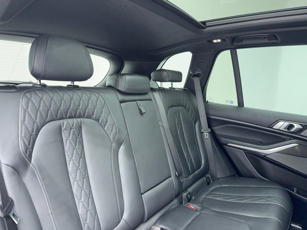 Used 2022 BMW X5 M50i AWD/4WD image 51
