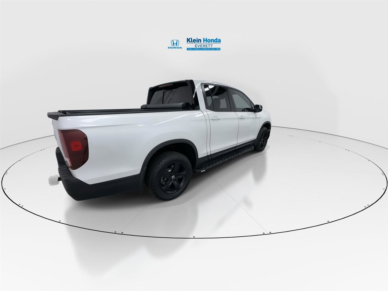 Used 2022 Honda Ridgeline Black Edition image 2