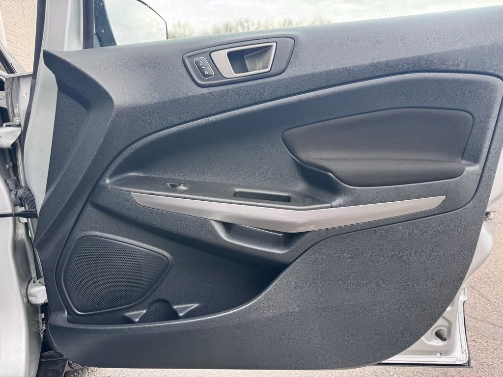 Certified 2020 Ford EcoSport SE w/ SE Convenience Package image 23