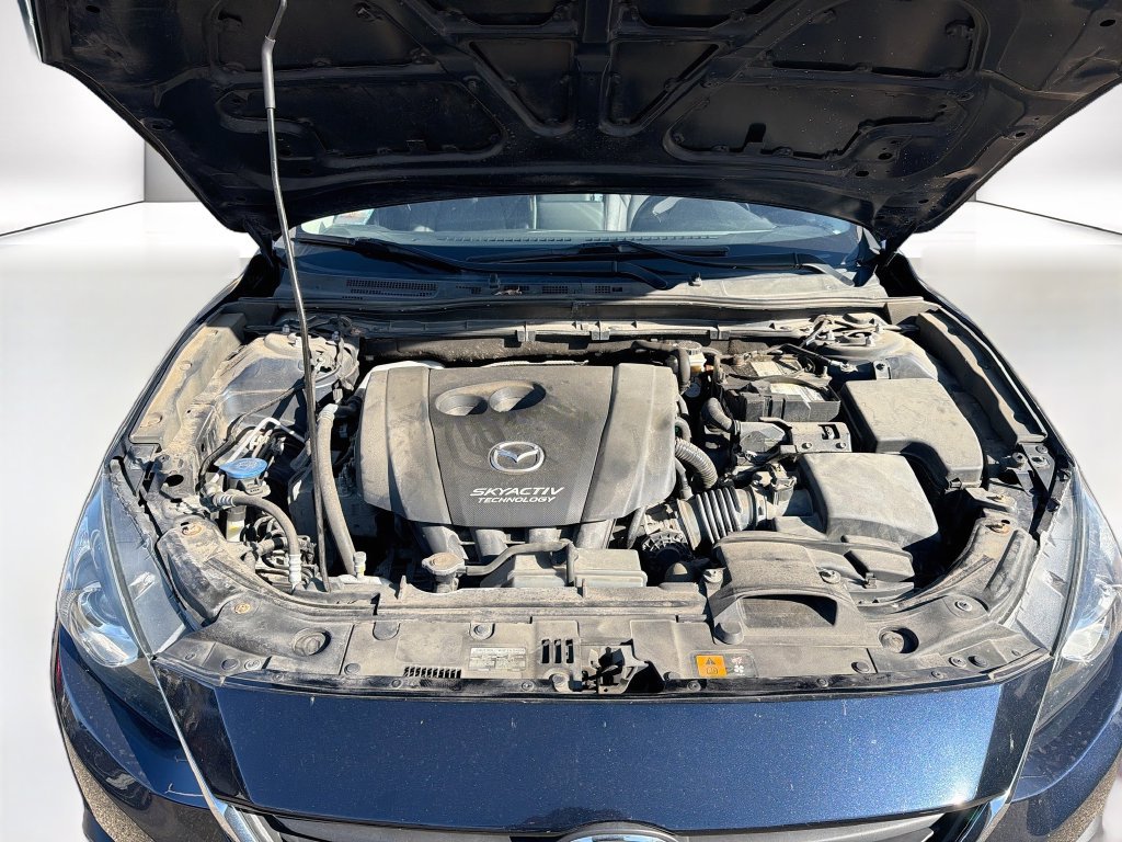 Used 2016 MAZDA MAZDA3 i Grand Touring FWD image 35