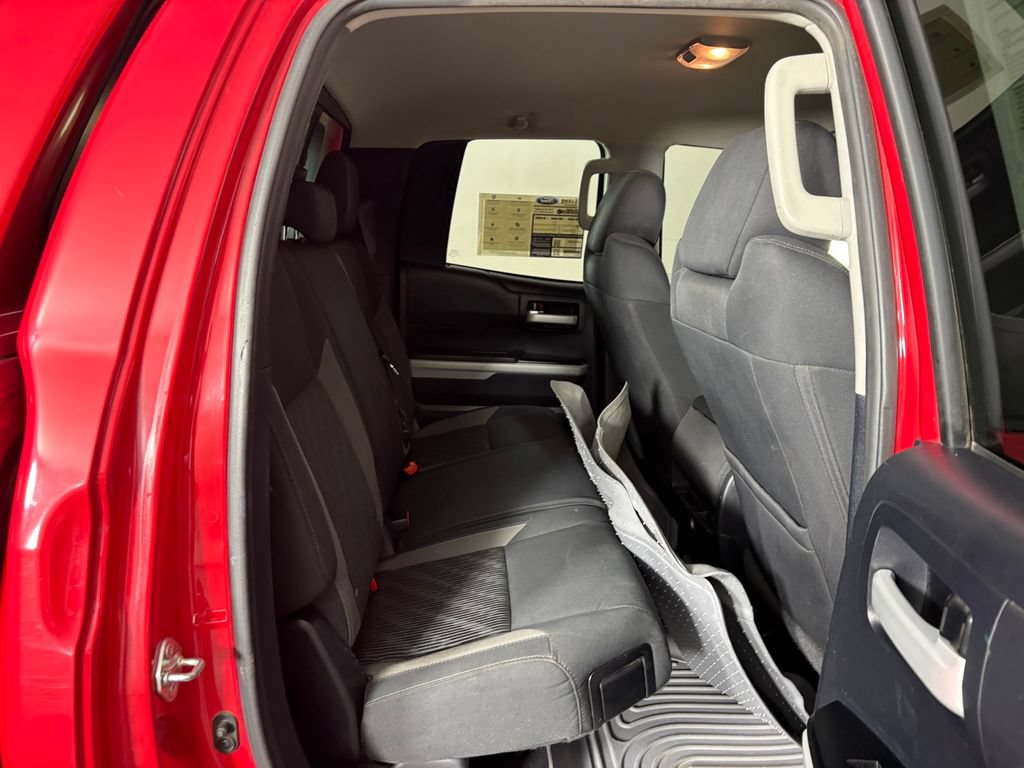 Used 2014 Toyota Tundra SR5 AWD/4WD image 28