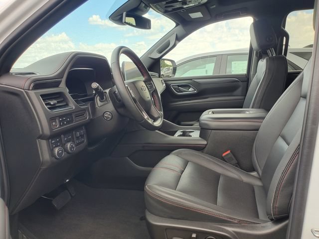 Certified 2024 Chevrolet Suburban RST w/ Luxury Package AWD/4WD image 23