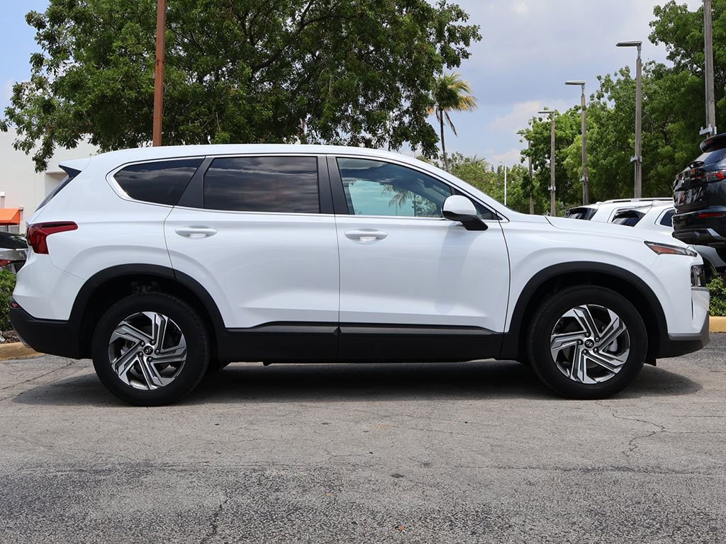 Used 2023 Hyundai Santa Fe SE FWD image 17