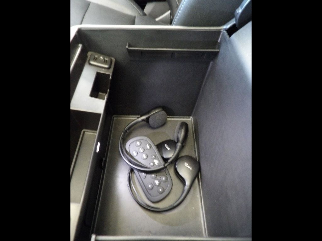 Used 2018 Chevrolet Tahoe Premier image 32