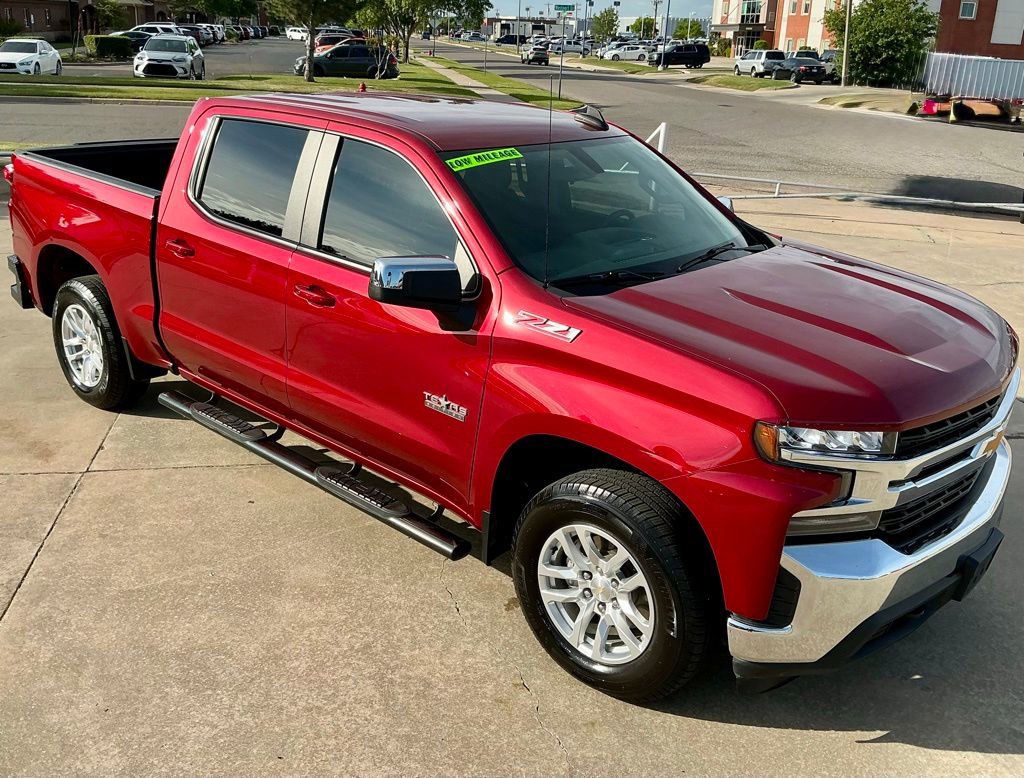 Used 2019 Chevrolet Silverado 1500 LT w/ Texas Edition image 5
