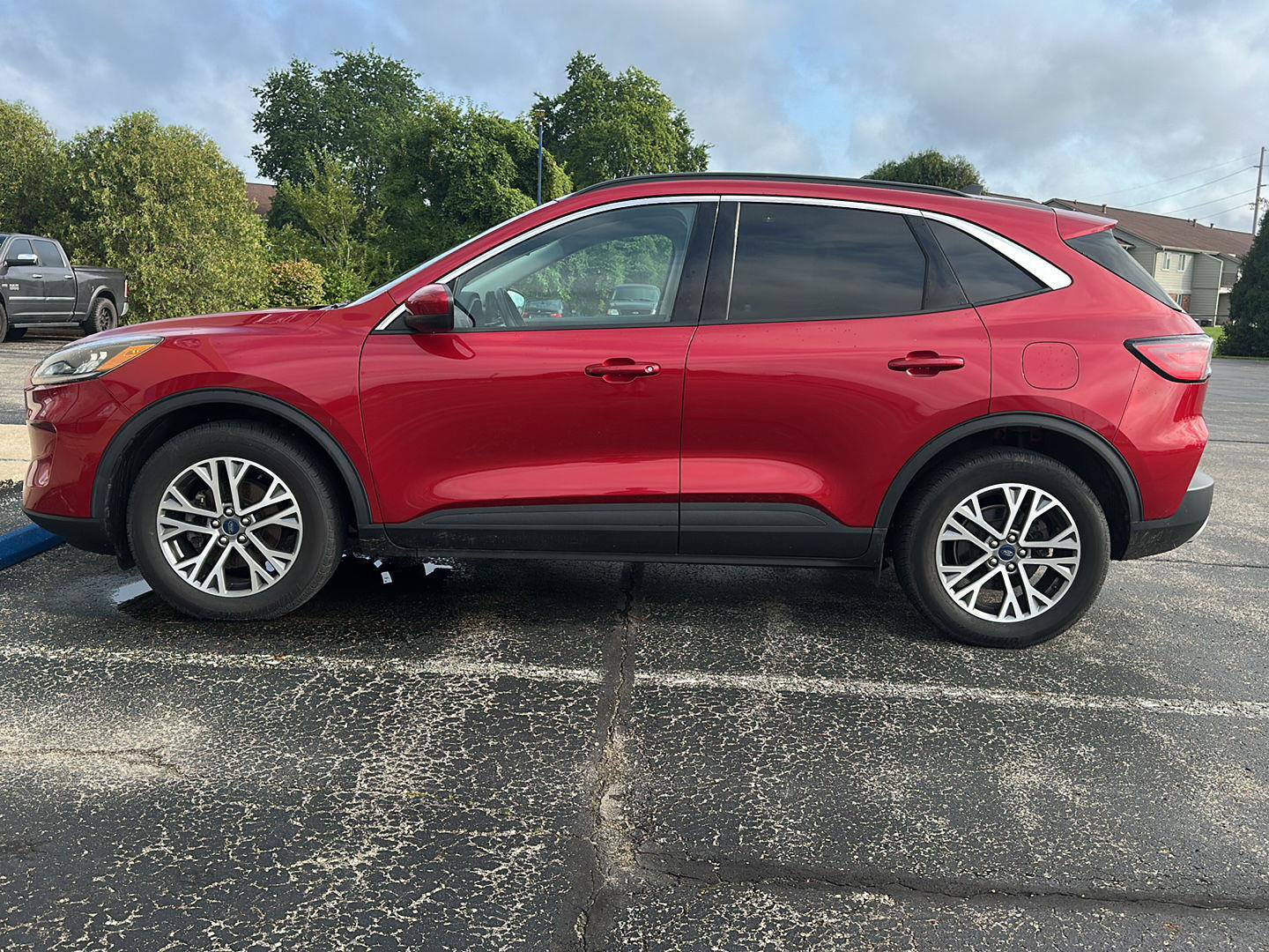 Used 2021 Ford Escape SEL w/ Technology Package AWD/4WD image 8