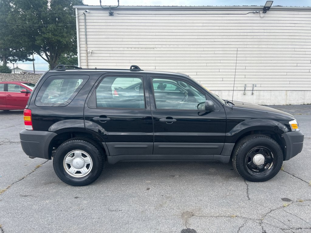 Used 2007 Ford Escape XLS AWD/4WD image 5