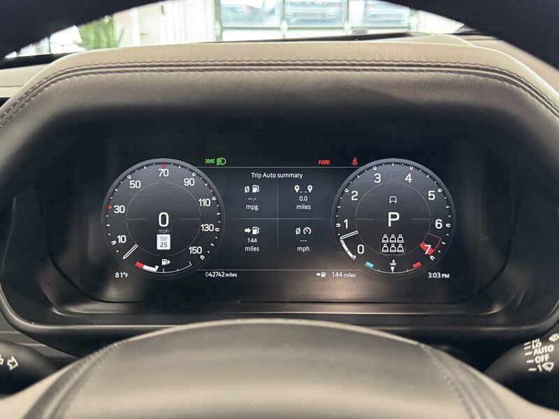 Used 2023 Land Rover Defender 130 X image 36