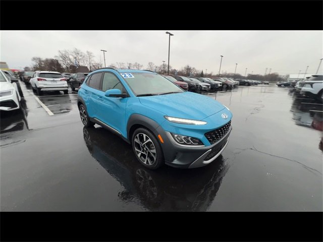 Used 2023 Hyundai Kona Limited image 2