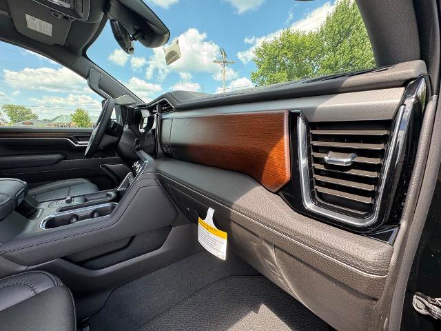 New 2025 GMC Sierra 2500 Denali w/ Denali Reserve Package image 27