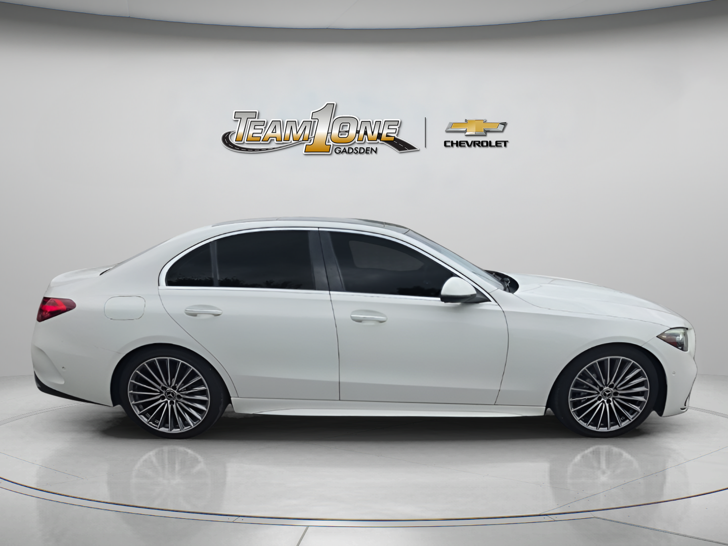 Used 2022 Mercedes-Benz C 300 4MATIC Sedan w/ Pinnacle Trim Package image 9