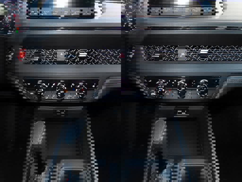 Used 2023 Honda Accord EX image 19